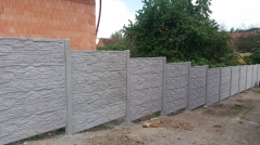 Vyrábíme bezúdržbové betonové ploty, desky, sloupky